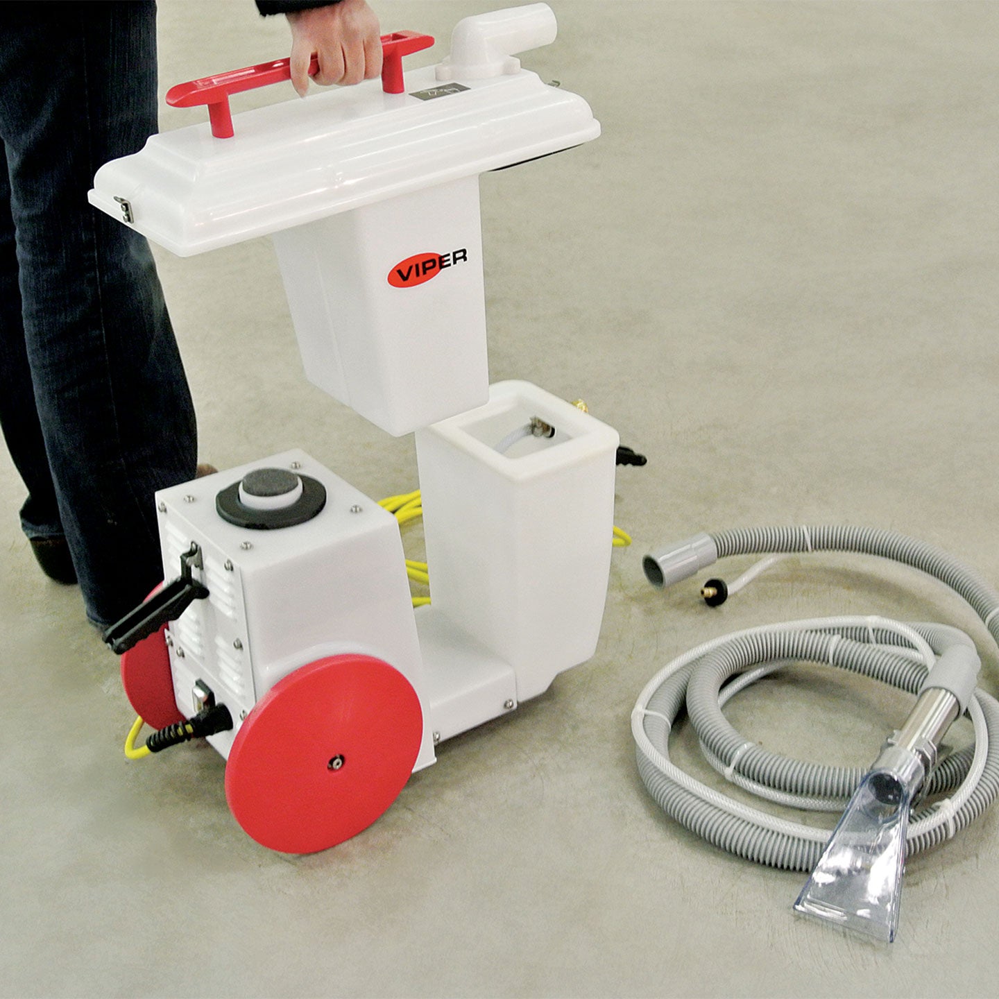 Lavadora aspiradora Para Alfombra De 30 PSI L1WOLF130 Viper | Tanque 3.8 Litros | 1.000W