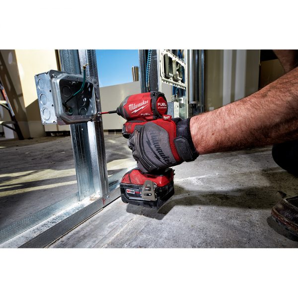 M18™ FUEL Brushless 18-voltios Atornillador de impacto hexagonal de 1/4" inalámbricos 2853-22 Milwaukee, con dos baterías ion de litio de 5.0 amperios, incluye estuche y cargador - Imagen 9